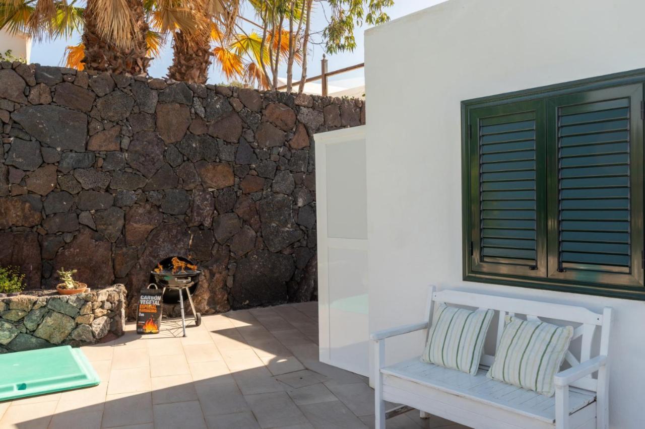 Villa Sarita Sol By Villa Plus Playa Blanca  Exterior photo
